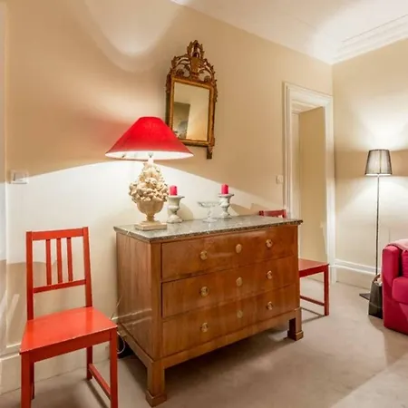 Apartment Beautiful Parisian For 3 Persons *